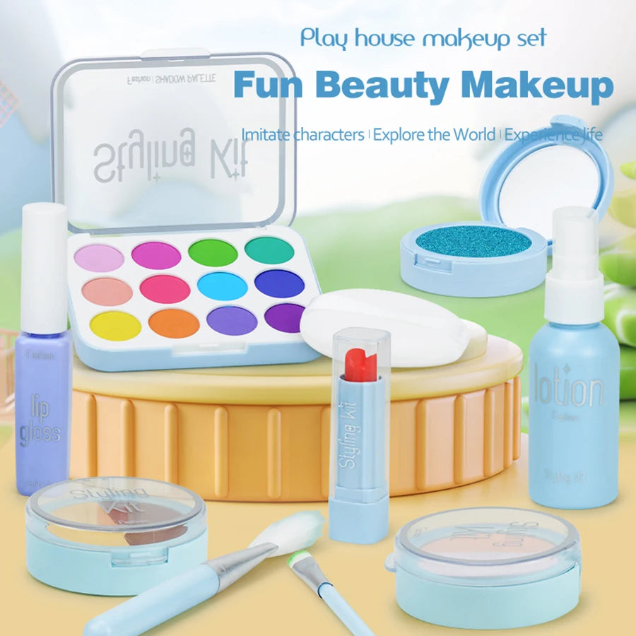 Girls pretend play children's makeup