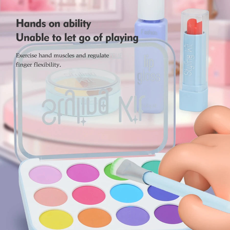 Girls pretend play children's makeup