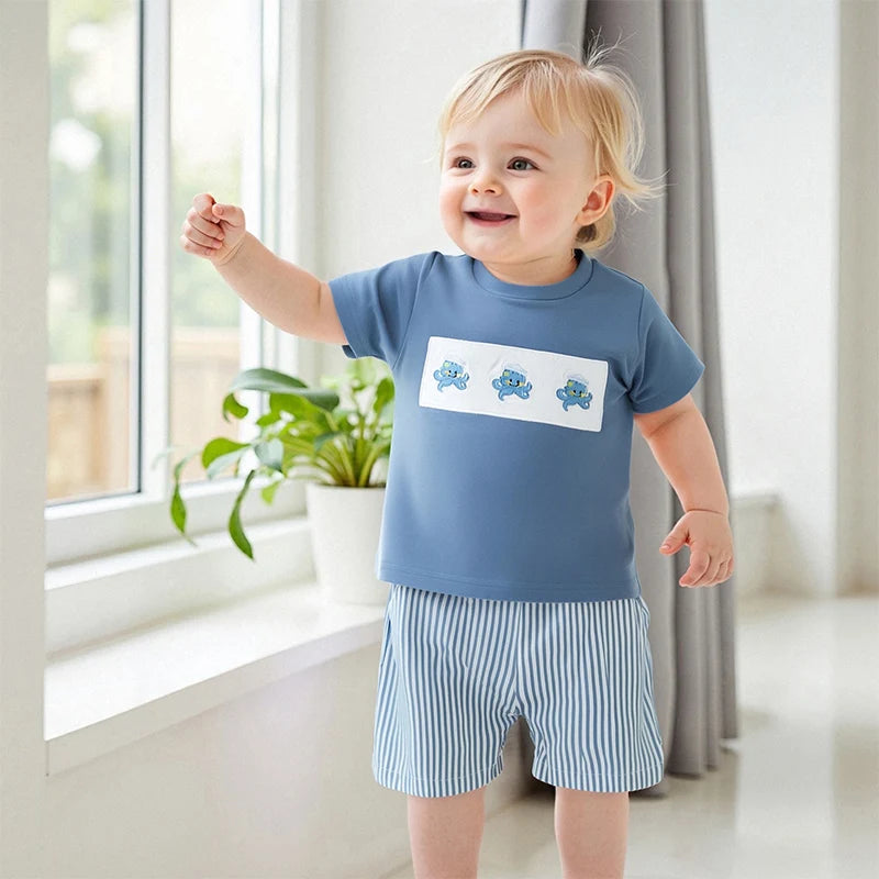 Boys Dinosaur Print T-shirt and Camouflage Shorts Set